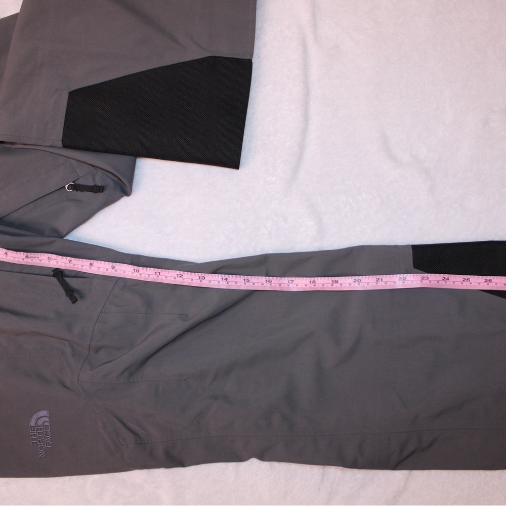 The North Face Charcoal Outdoor Pants - Picture 9 of 9